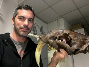 Gabriele with skull